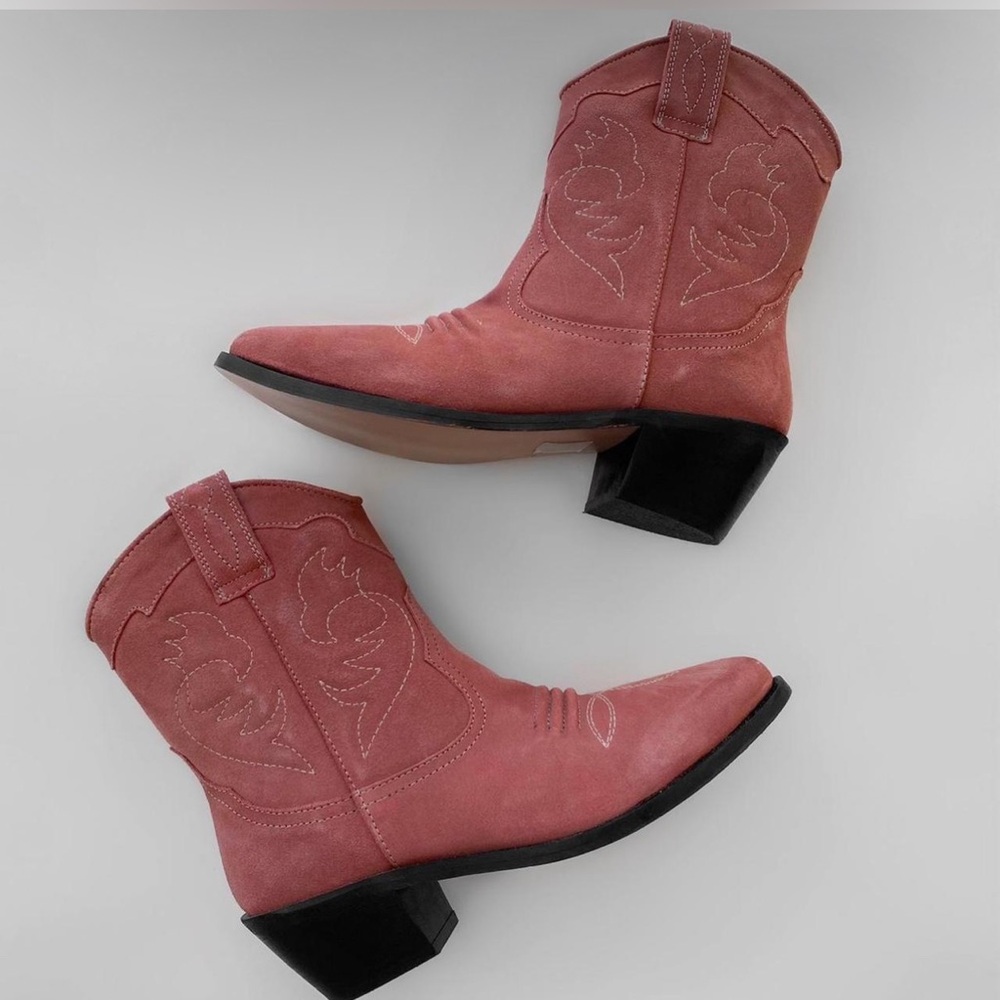 Pink Cowboy Boots